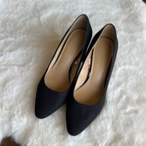 H&M Women's Solid Faux Suede Block Heels - Black